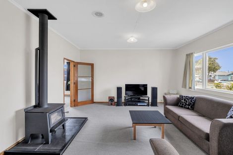 Photo of property in 27 Moore Avenue, Tawhero, Whanganui, 4501