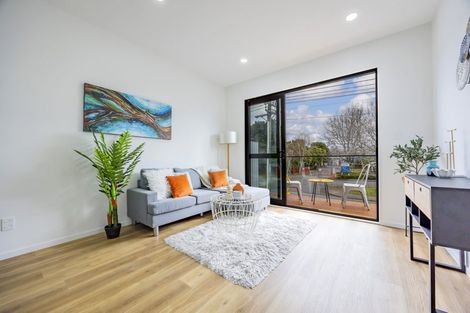 Photo of property in 57b Rathgar Road, Henderson, Auckland, 0610