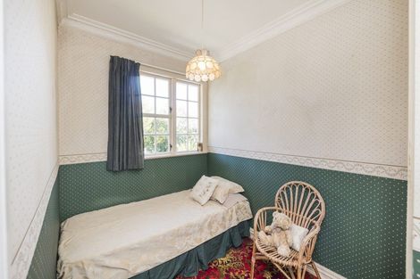 Photo of property in 54 Waterloo Crescent, Hokowhitu, Palmerston North, 4410