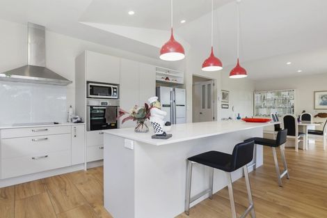 Photo of property in 5 Laly Haddon Place, Matakana, Warkworth, 0985