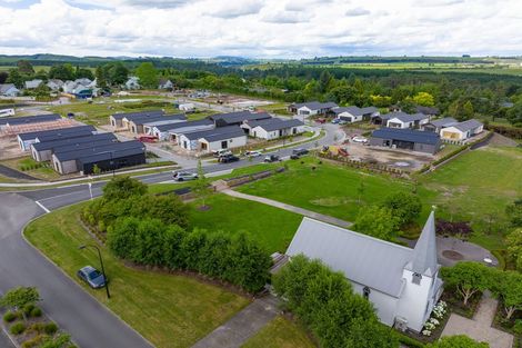 Photo of property in 1 Sienna Way, Rangatira Park, Taupo, 3330