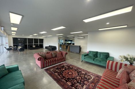 Photo of property in 1/415 Great South Road, Opaheke, Papakura, 2113