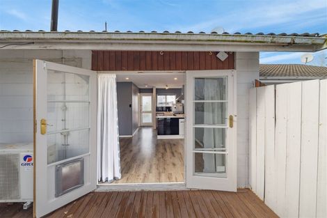 Photo of property in 5/137 Olliviers Road, Phillipstown, Christchurch, 8011