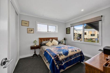 Photo of property in 11 High Street, Eltham, 4322