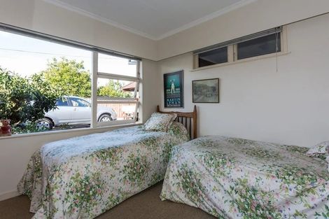 Photo of property in 51 Reynolds Road, Havelock North, 4130