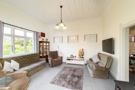 Photo of property in 8 Toia Street, Marton, 4710