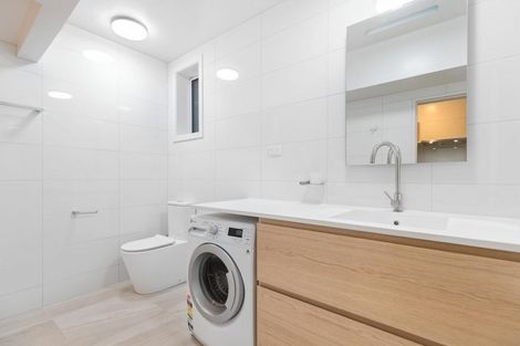 Photo of property in 1 Mcchesney Road, Arthurs Point, Queenstown, 9371