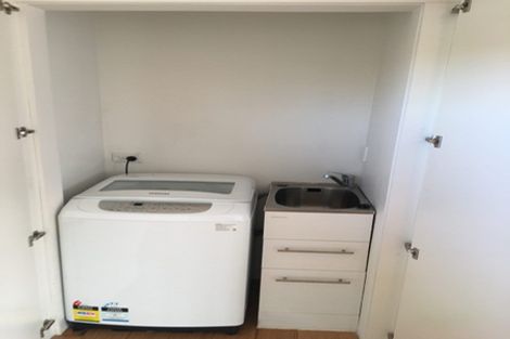 Photo of property in 33 Barbour Street, Waltham, Christchurch, 8011