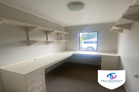 Photo of property in 21 Hakea Place, Totara Heights, Auckland, 2105