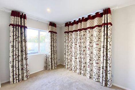 Photo of property in 52 Hughs Way, Flat Bush, Auckland, 2019