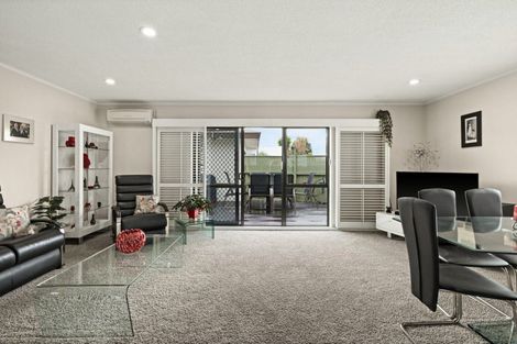 Photo of property in 22a Hinton Road, Taradale, Napier, 4112