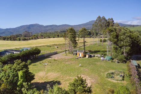 Photo of property in 28 Kowhai Drive, Kuratau, Turangi, 3381