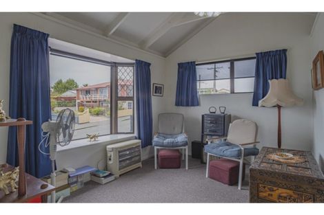 Photo of property in 76 Arthur Street, Seaview, Timaru, 7910