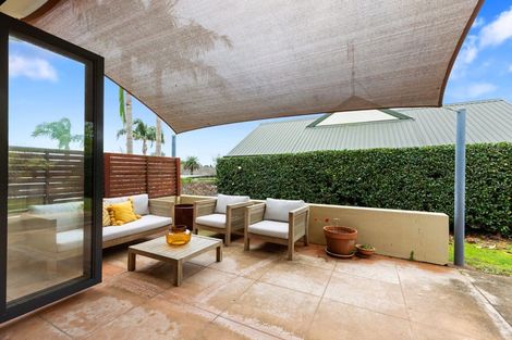 Photo of property in 8 Sissinghurst Court, Bethlehem, Tauranga, 3110