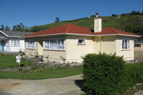Photo of property in 200 Waimea Road, Nelson South, Nelson, 7010