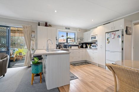 Photo of property in 49 Cowley Drive, Leamington, Cambridge, 3432