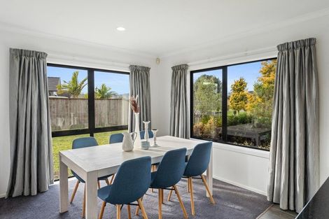 Photo of property in 10 Moy Place, Otaki, 5512