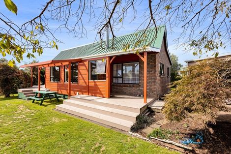 Photo of property in 13 Tuahu Place, Waitara, 4320