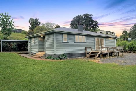 Photo of property in 38 Kemp Road, Kerikeri, 0230