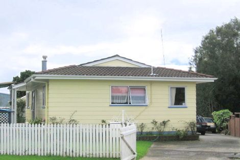 Photo of property in 19 Silverstone Place, Henderson, Auckland, 0612
