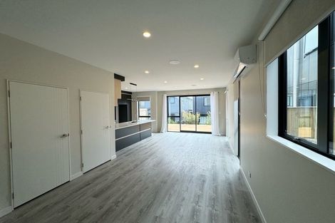 Photo of property in 22 Clara Road, Silverdale, 0932