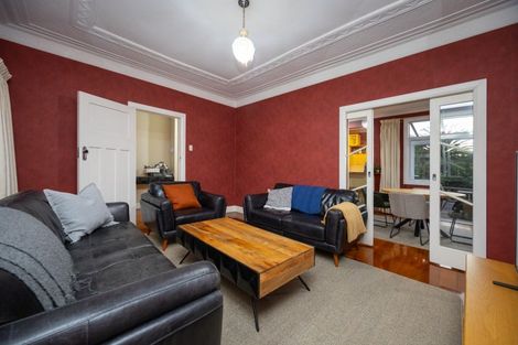 Photo of property in 8 Russell Street, Palmerston North, 4414