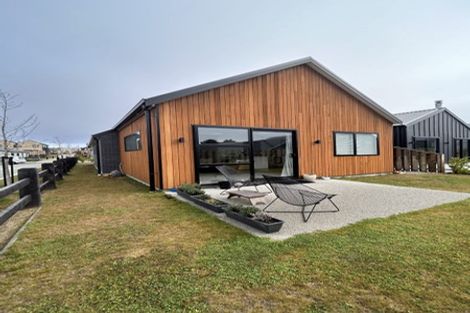 Photo of property in Northlake, 21 Cairnmuir Street, Wanaka, 9305