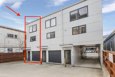 Photo of property in 6/464 Adelaide Road, Berhampore, Wellington, 6023