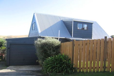 Photo of property in 4 Tatum Way, Johnsonville, Wellington, 6037