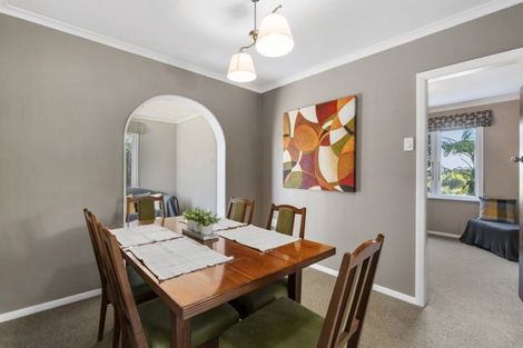 Photo of property in 8 South Street, Tawa, Wellington, 5028