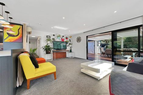 Photo of property in 1/11 Gibbs Place, Kinloch, Taupo, 3377