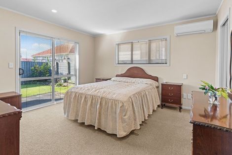 Photo of property in 14a Rugby Street, Levin, 5510