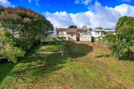 Photo of property in 62 College Road, Northcote, Auckland, 0627