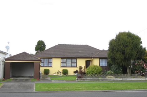 Photo of property in 31 Wallath Road, Westown, New Plymouth, 4310