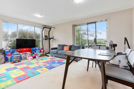 Photo of property in 1/13 Steele Street, Meadowbank, Auckland, 1072