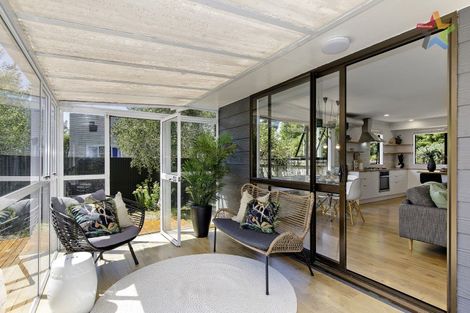 Photo of property in 9 Field Street, Silverstream, Upper Hutt, 5019