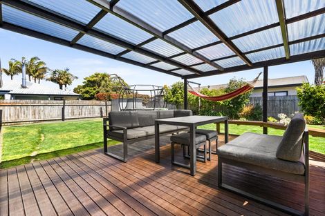 Photo of property in 8 Bucksburn Place, Greenmeadows, Napier, 4112