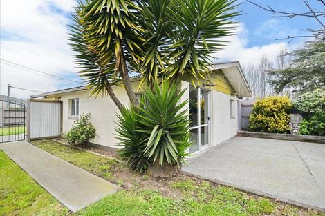 Photo of property in 79 Maces Road, Bromley, Christchurch, 8062