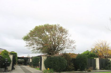 Photo of property in 11 Chadwick Place, Highbury, Palmerston North, 4412