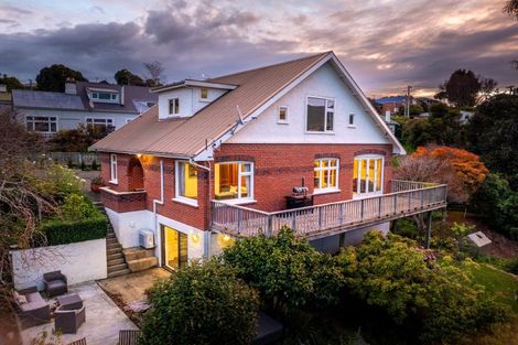 Photo of property in 30 Stonelaw Terrace, Maori Hill, Dunedin, 9010
