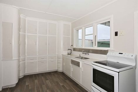 Photo of property in 585 Tweed Street, Newfield, Invercargill, 9812