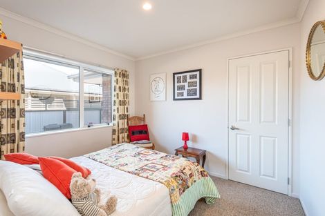 Photo of property in 7e Olivea Place, Oxford, 7430