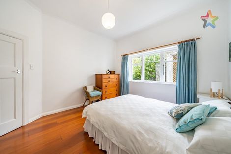 Photo of property in 2 Puriri Street, Eastbourne, Lower Hutt, 5013