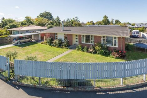Photo of property in 21 Erica Street, Papanui, Christchurch, 8053