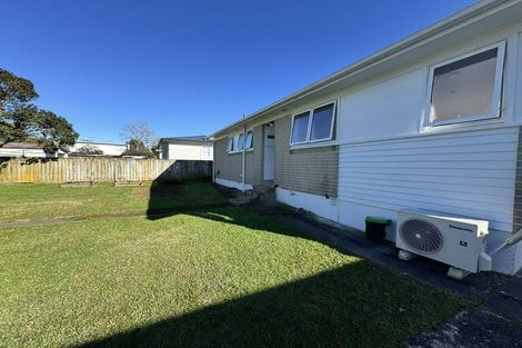 Photo of property in 80 Riverpark Crescent, Henderson, Auckland, 0610