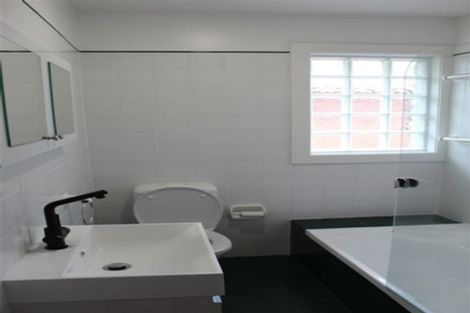 Photo of property in 23 Aberdeen Road, Saint Clair, Dunedin, 9012