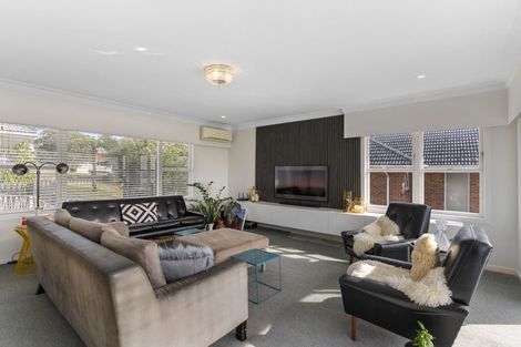 Photo of property in 29 Te Atatu Road, Te Atatu South, Auckland, 0610