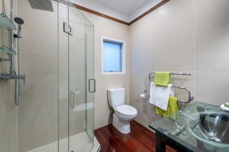 Photo of property in 86a Kowhai Road, Campbells Bay, Auckland, 0630