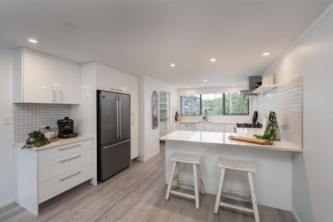 Photo of property in 13 Harbour View Road, Point Wells, Warkworth, 0986