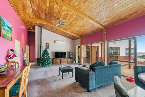 Photo of property in 187 Valley Road, Waimauku, 0881